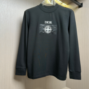 디올 스* 콜라보 크루넥 긴팔 티셔츠