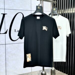 버버리 최신 반팔 라운드넥 티셔츠, 고급 맞춤 디자인, 아방가르드 패션