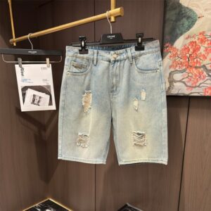 버버리 25S 여름 남성 캐주얼 리핑 데님 반바지 크롭 팬츠