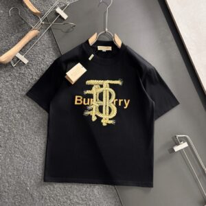 버버리 라운드넥 반팔 티셔츠