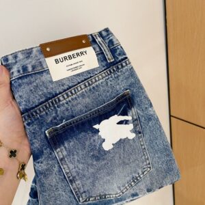 버버리 2025SS 포시즌스 청바지