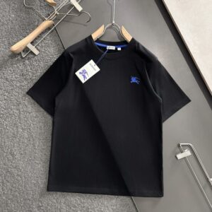 버버리 블루 자수 반팔 티셔츠