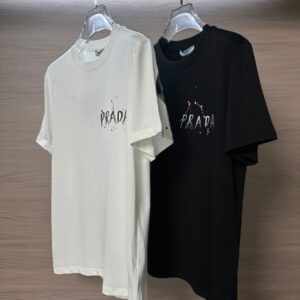 프라다 25ss의 최신 여름 반팔 크루넥 티셔츠