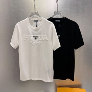 프라다 반팔 라운드넥 티셔츠