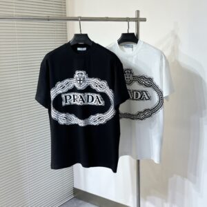 프라다 캐주얼 반팔 티셔츠