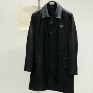 프라다 2025 스틸사피아노와펜 리나일론 맥 코트 자켓