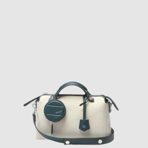 펜디 바이 더 웨이 미듐 8BL124