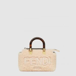 펜디 스웨이드 미니백 8BS067