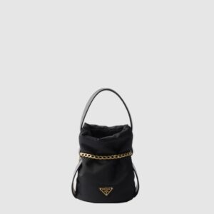 프라다 쁘띠색 누아르 리나일론과 나파 가죽 미니 버킷백 1BE088