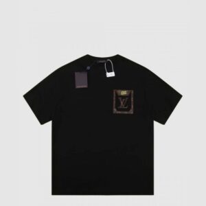 로고 프린트 반팔