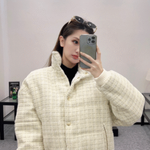 샤넬 CC 로고 울 트위드 다운 재킷