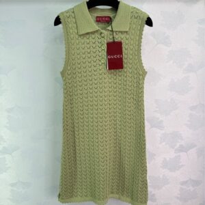 구찌 캐시미어 홀로우 크로셰 니트 베스트 드레스