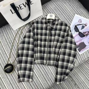 로에베 레터링 가죽 패치 플레드 라펠 재킷