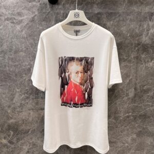 로에베 모차르트 초상화 프린트 라운드넥 반팔 티셔츠