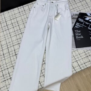 로에베 자수 로고가 들어간 스트레이트 진