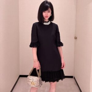 발렌티노 2025 초가을 신상 실크 울 리틀 블랙 드레스