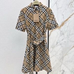 버버리 클래식 플레드 셔츠 드레스