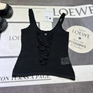 샤넬 고급 핸드메이드 워크숍 시리즈, 중공 크로셰 니트 스몰 슬링