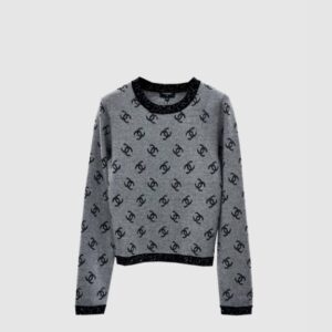 로고 니트 상의