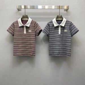 셀린* 스트라이프 금속 단추 장식 폴로 셔츠